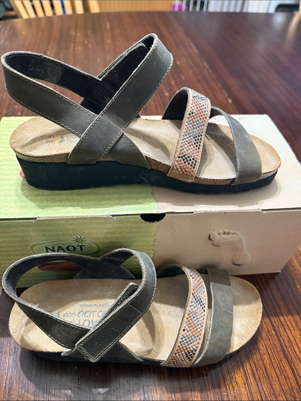 NAOT Gwyneth Leather sandals Size 36 NIB Pine and Camel